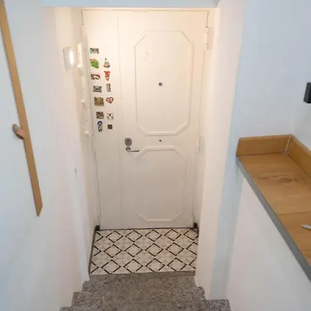 Andrea's By Dimorra *