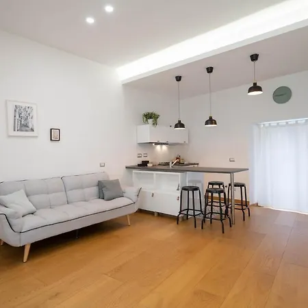 Apartment Andrea's By Dimorra Naples