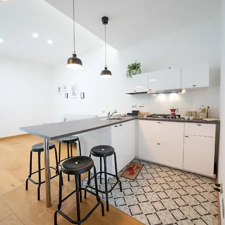 Andrea's By Dimorra *