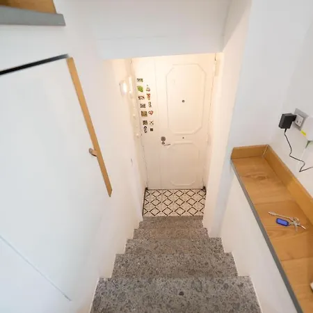 Andrea's By Dimorra *